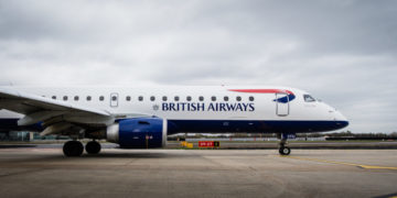 Embraer toestel van BA Cityflyer op de luchthaven van Londen City (Bron: Stuart Bailey voor British Airways)