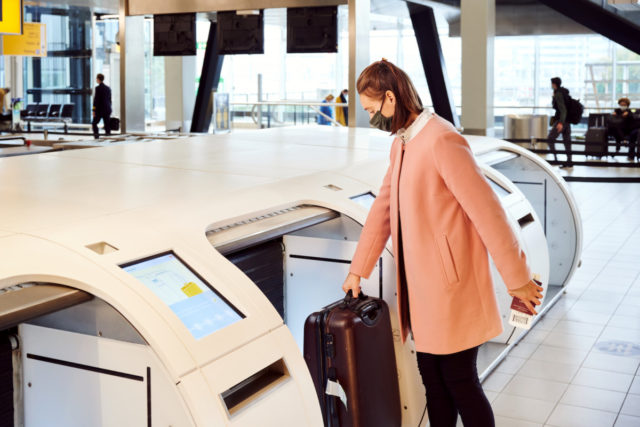 Contactloos incheckcapaciteit op Schiphol vergroot