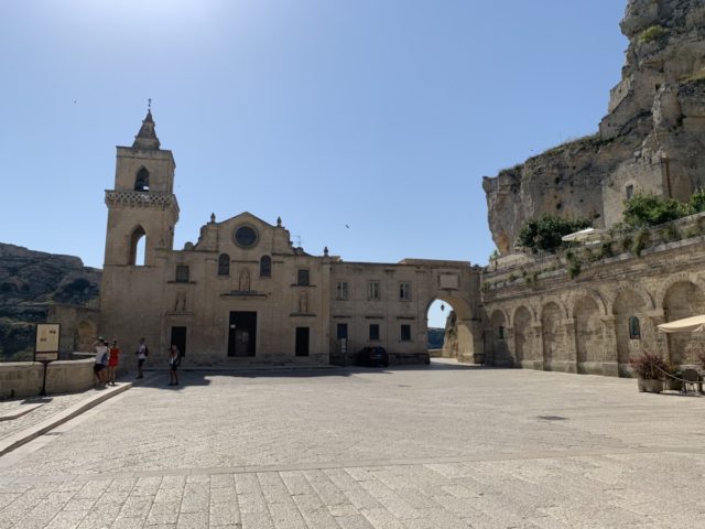 Van het eeuwen oude Matera tot de havenstad Brindisi, Italië