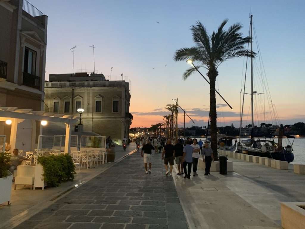 Van het eeuwen oude Matera tot de havenstad Brindisi, Italië