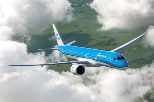 Nieuwste KLM Embraer 195-E2 is onderweg naar Nederland