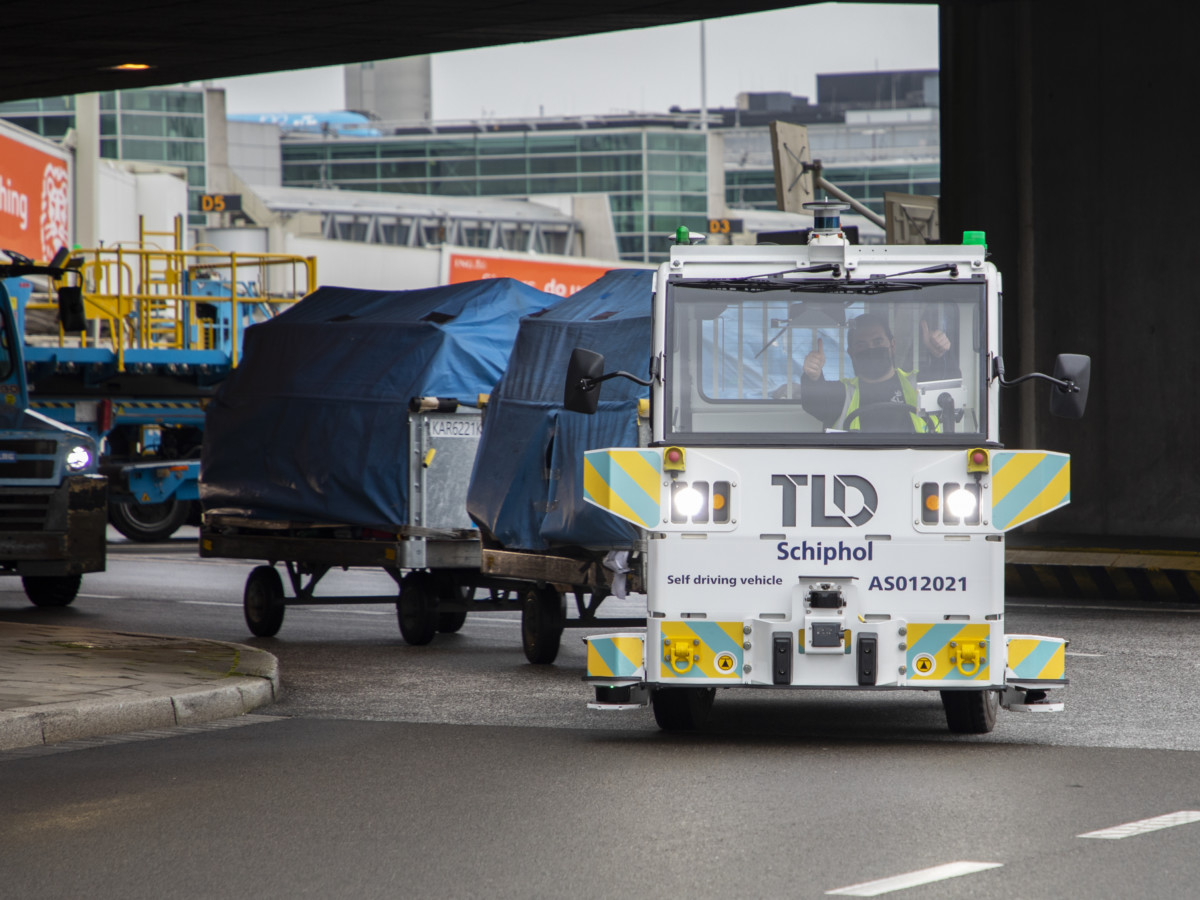 Zelfrijdend voertuig op de luchthaven Schiphol (Bron: Schiphol)