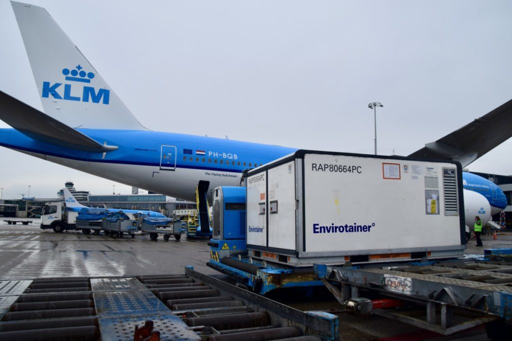 InsideLook: Zo verspreid KLM Cargo coronavaccins wereldwijd