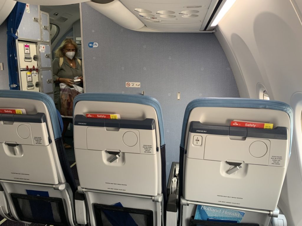 Review: KLM Business Class Athene - Amsterdam | Nieuw Cabine Boeing 737