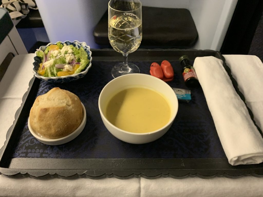 Review KLM World Business Class | Boeing 777-300 | Amsterdam - Curaçao