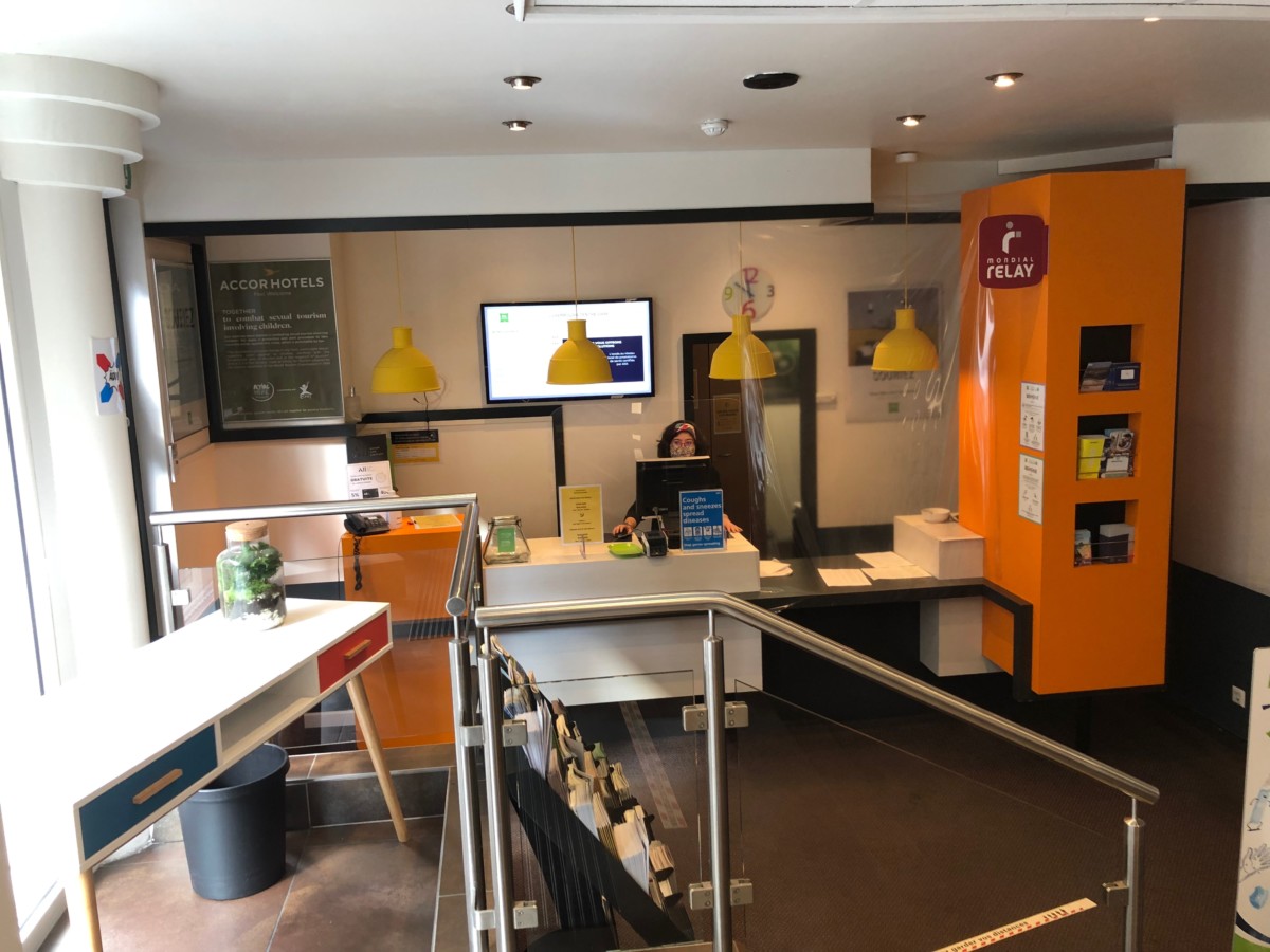 Ibis Styles Luxembourg Centre Gare Receptie