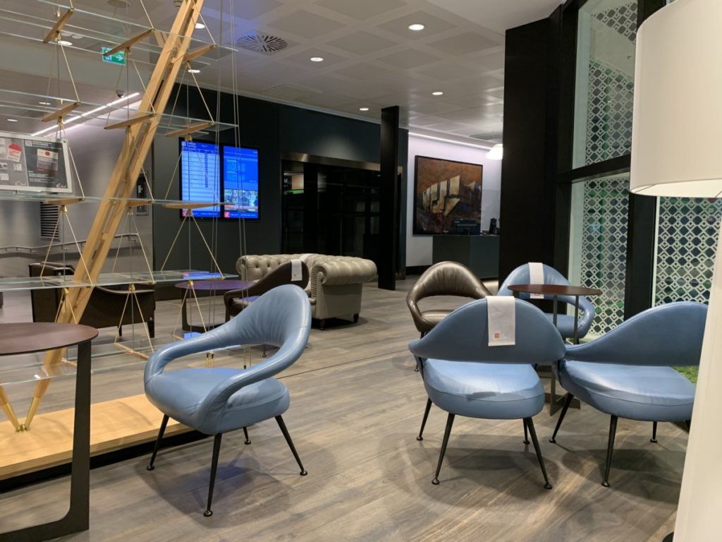 Review: Sala Leonardo Airport Milano Linate