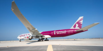 Deze Boeing 777-300 van Qatar Airways laat zien hoe toegewijd de airlines is aan sport (Bron: Qatar Airways)