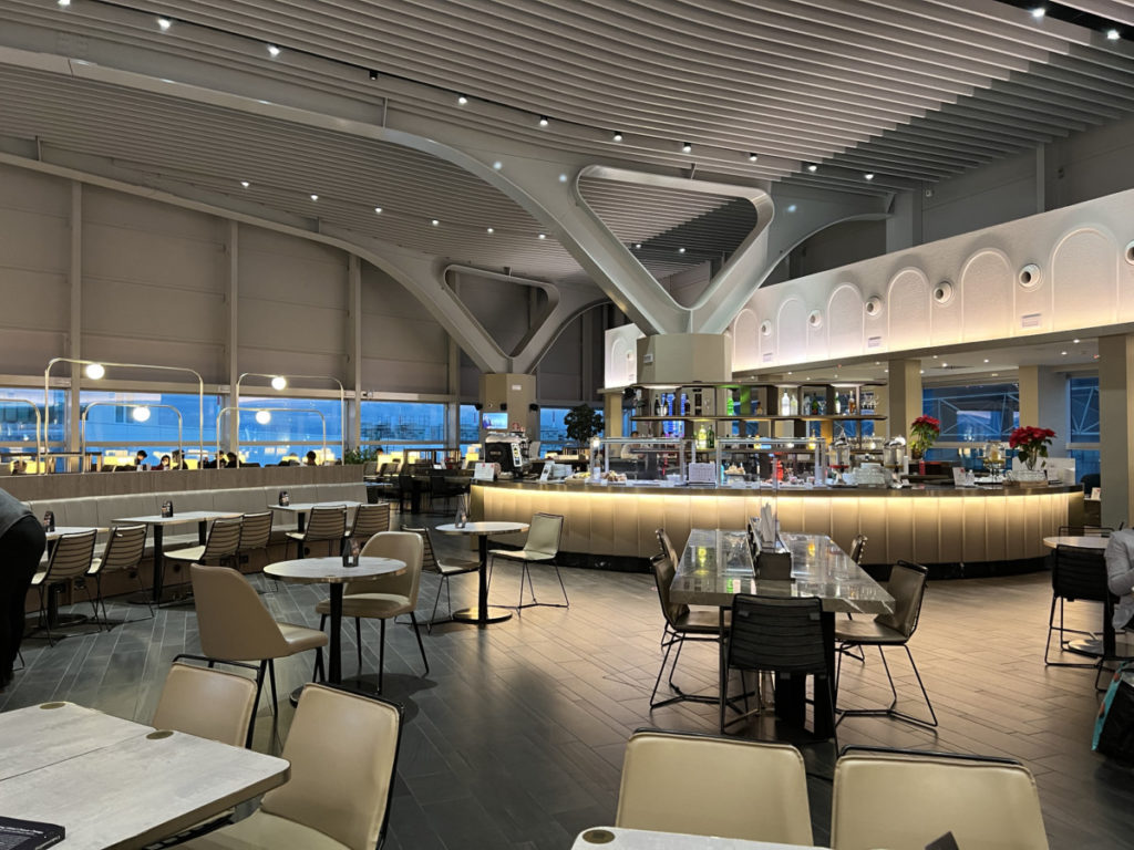 Review: Premium Plaza Lounge Rome Fiumicino Airport - Terminal 3