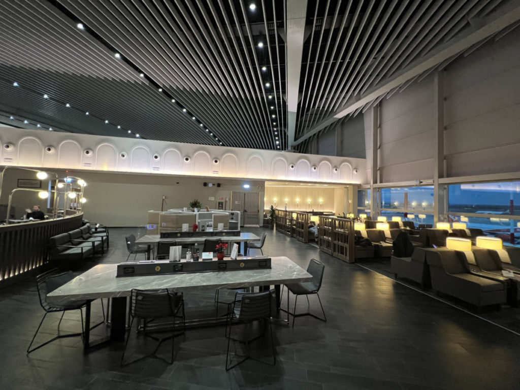 Review: Premium Plaza Lounge Rome Fiumicino Airport - Terminal 3