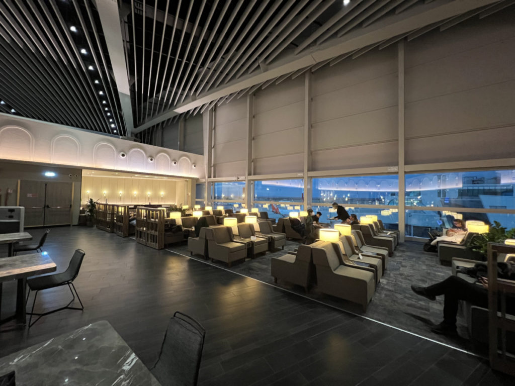 Review: Premium Plaza Lounge Rome Fiumicino Airport - Terminal 3