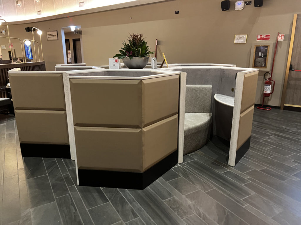 Review: Premium Plaza Lounge Rome Fiumicino Airport - Terminal 3