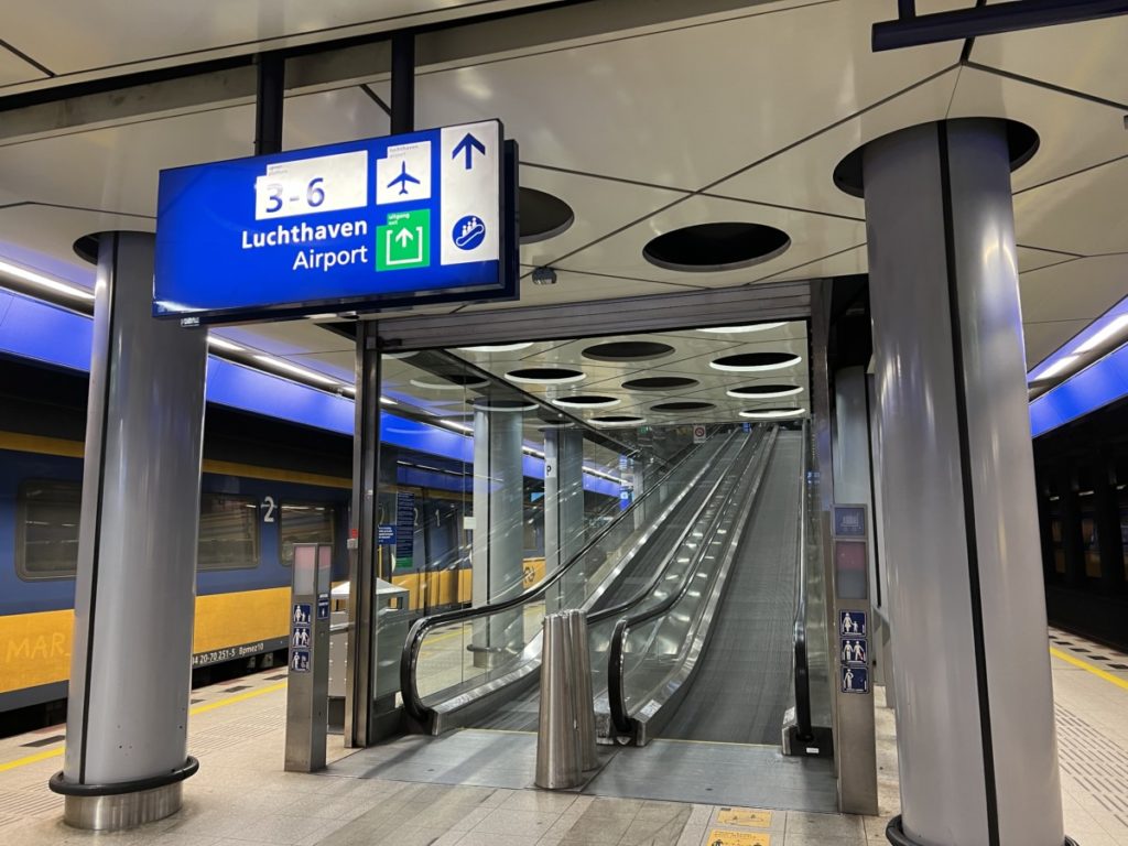 Treinstation Schiphol Airport (Foto: InsideFlyer Nederland)