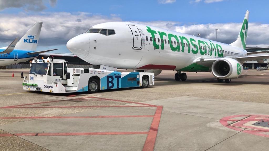 Taxibot duurzaam taxien op Schiphol