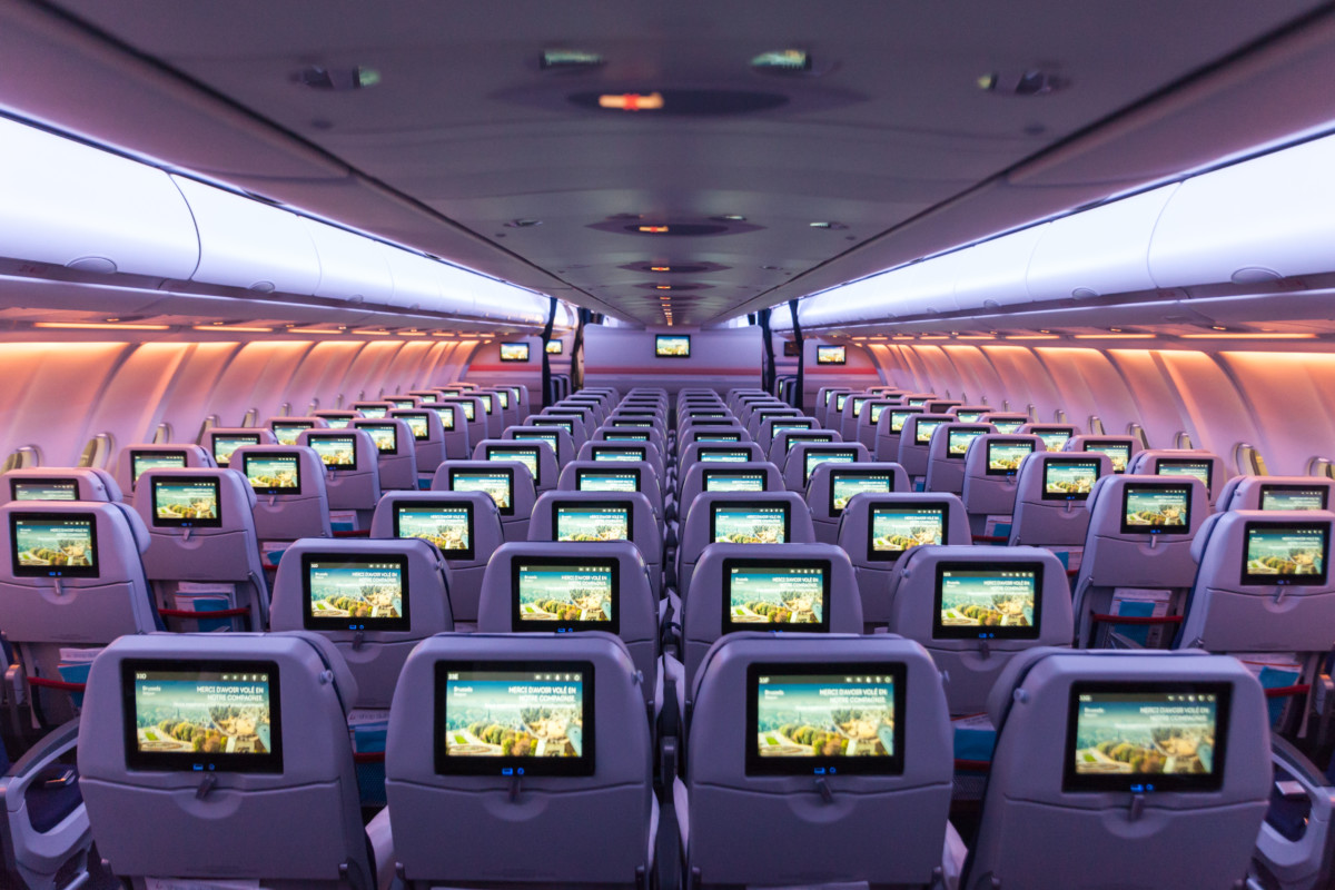 Economy cabine aan boord van de Airbus A330 van Brussels Airlines (Bron: Brussels Airlines)