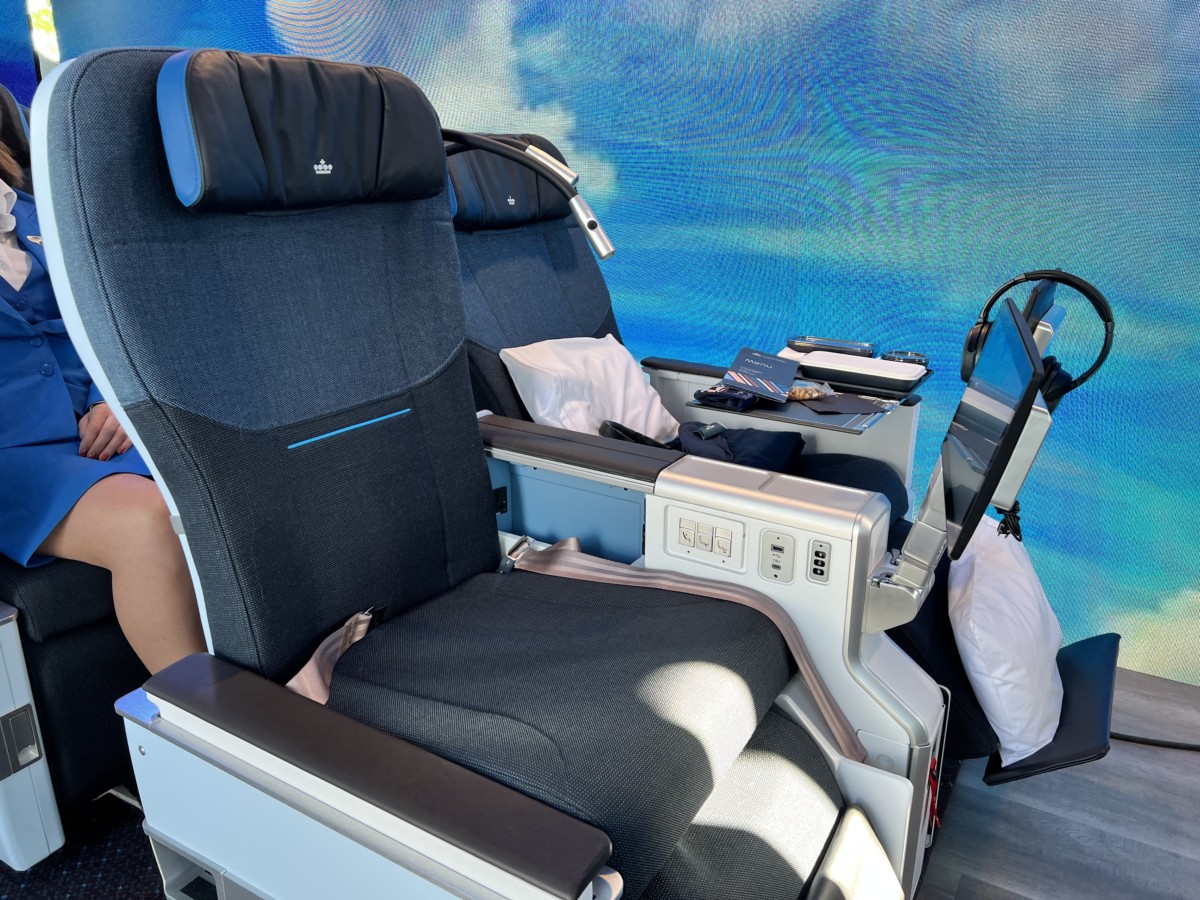 KLM (bijna) de lucht in met Premium Comfort op de Boeing 787-10 | PH-BKA