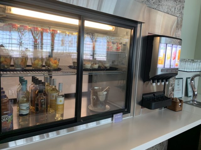 Review: Calgary Airport Aspire Lounge International