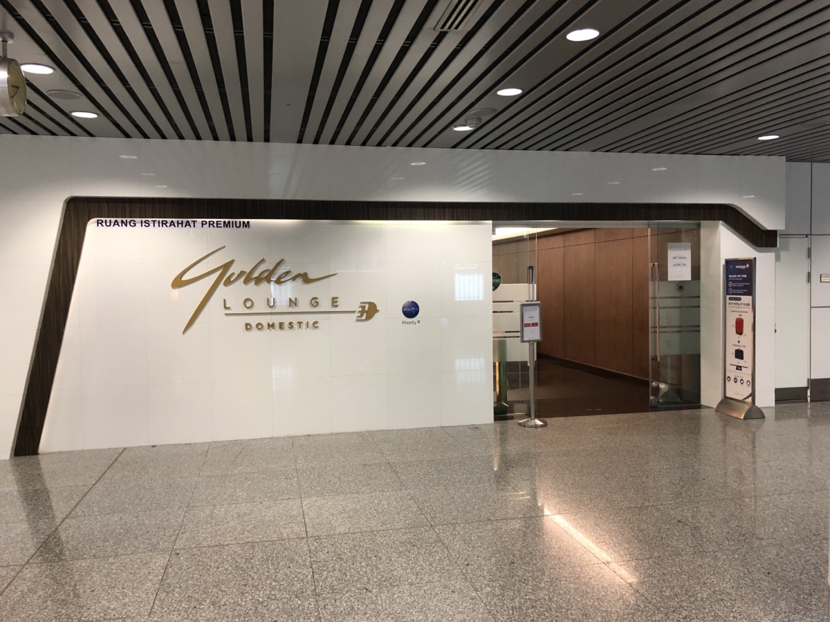 Review: Malaysia Airlines Domestic Golden Lounge Kuala Lumpur - InsideFlyer