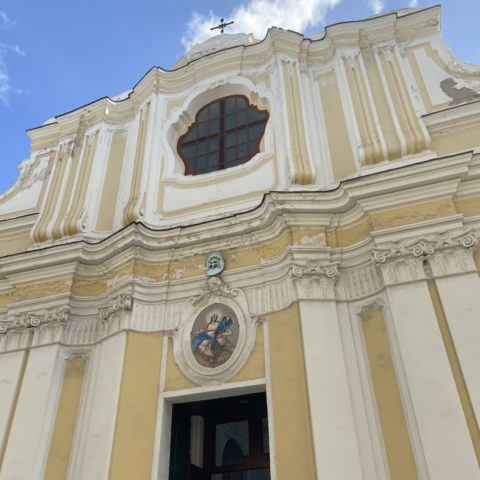 Ischia, de onbekende en goedkopere zus van Capri