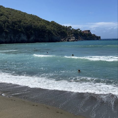 Ischia, de onbekende en goedkopere zus van Capri