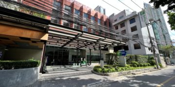 Review: Holiday Inn Bangkok Sathorn, Thailand