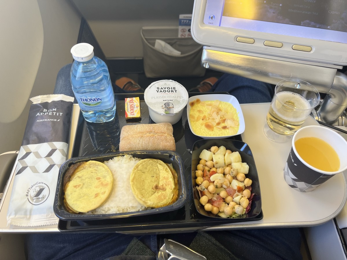 Review: Air France Premium Economy | Parijs - Bangkok | Boeing 777-300