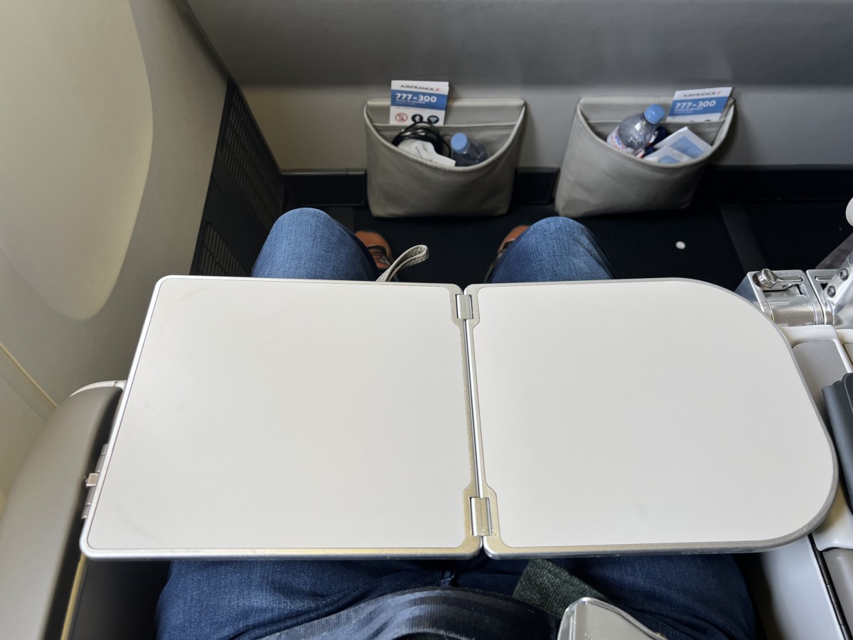 Review: Air France Premium Economy | Parijs - Bangkok | Boeing 777-300