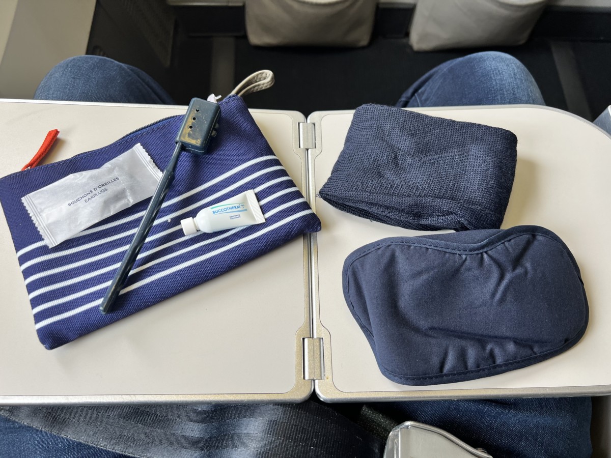 Air France Premium Economy amenity kit