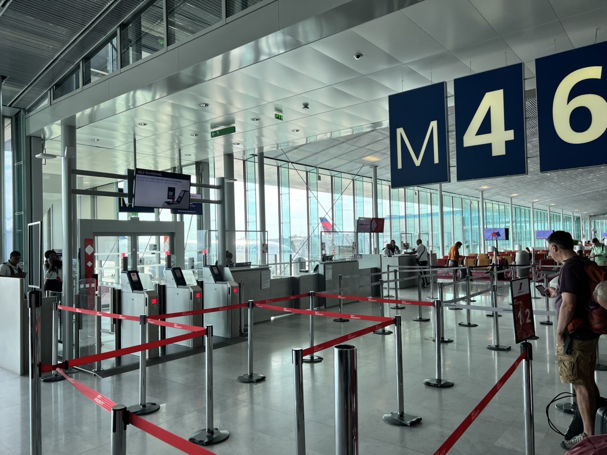 Gate M46 Parijs-Charles de Gaulle