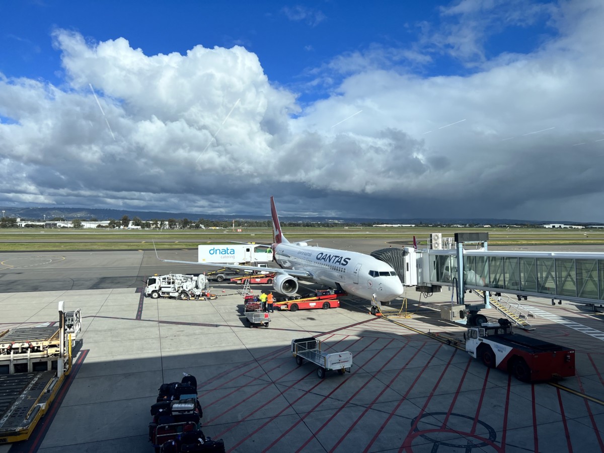 Review: Qantas Economy Class | Perth naar Adelaide | Boeing 737-800