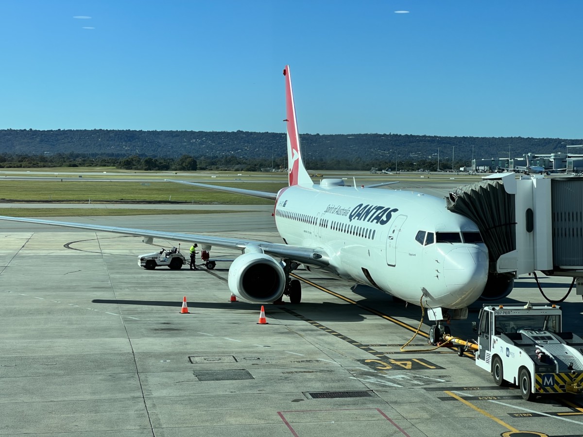 Review: Qantas Economy Class | Perth naar Adelaide | Boeing 737-800