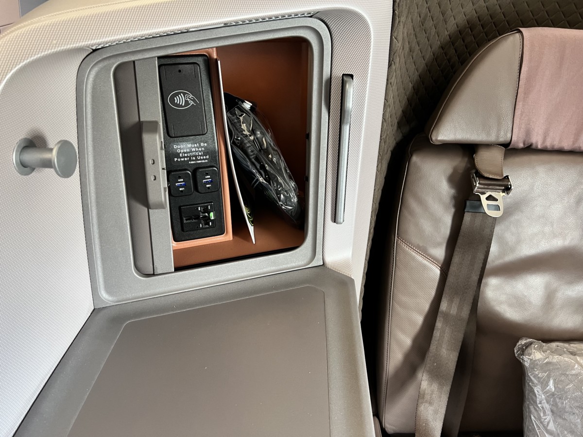 Review: Singapore Airlines Business Class | Singapore naar Bangkok | Airbus A350-900