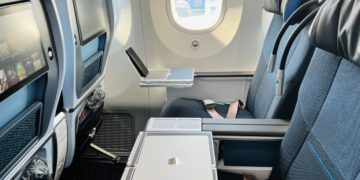 Review KLM Premium Comfort | Amsterdam – New York JFK | Boeing 787-10 Dreamliner