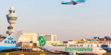 Toestellen van KLM en Transavia op Schiphol (Bron: KLM)