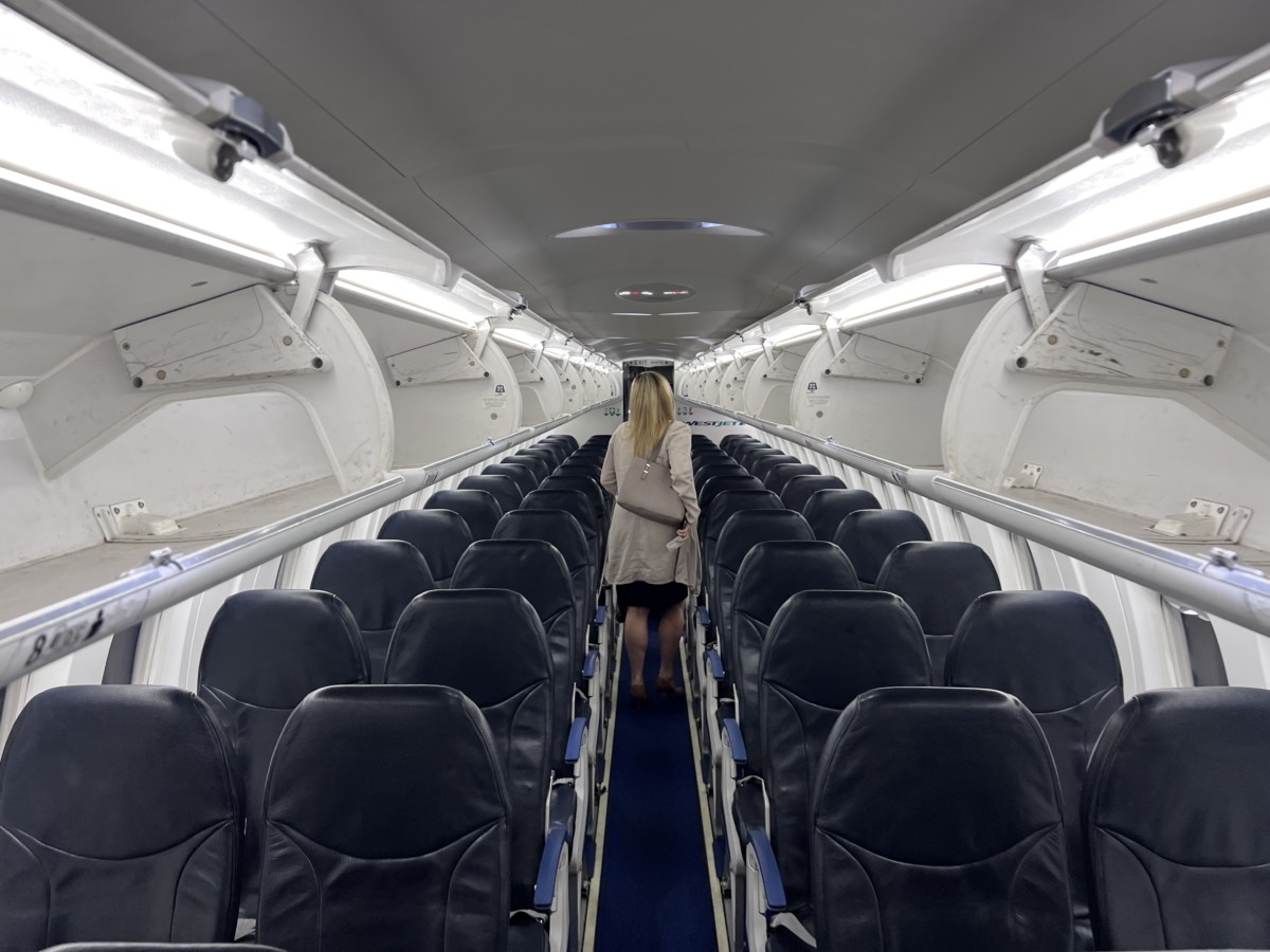 Review: In 18 minuten van Vancouver naar Victoria met de WestJet Bombardier Dash 8-400 (en v.v.)