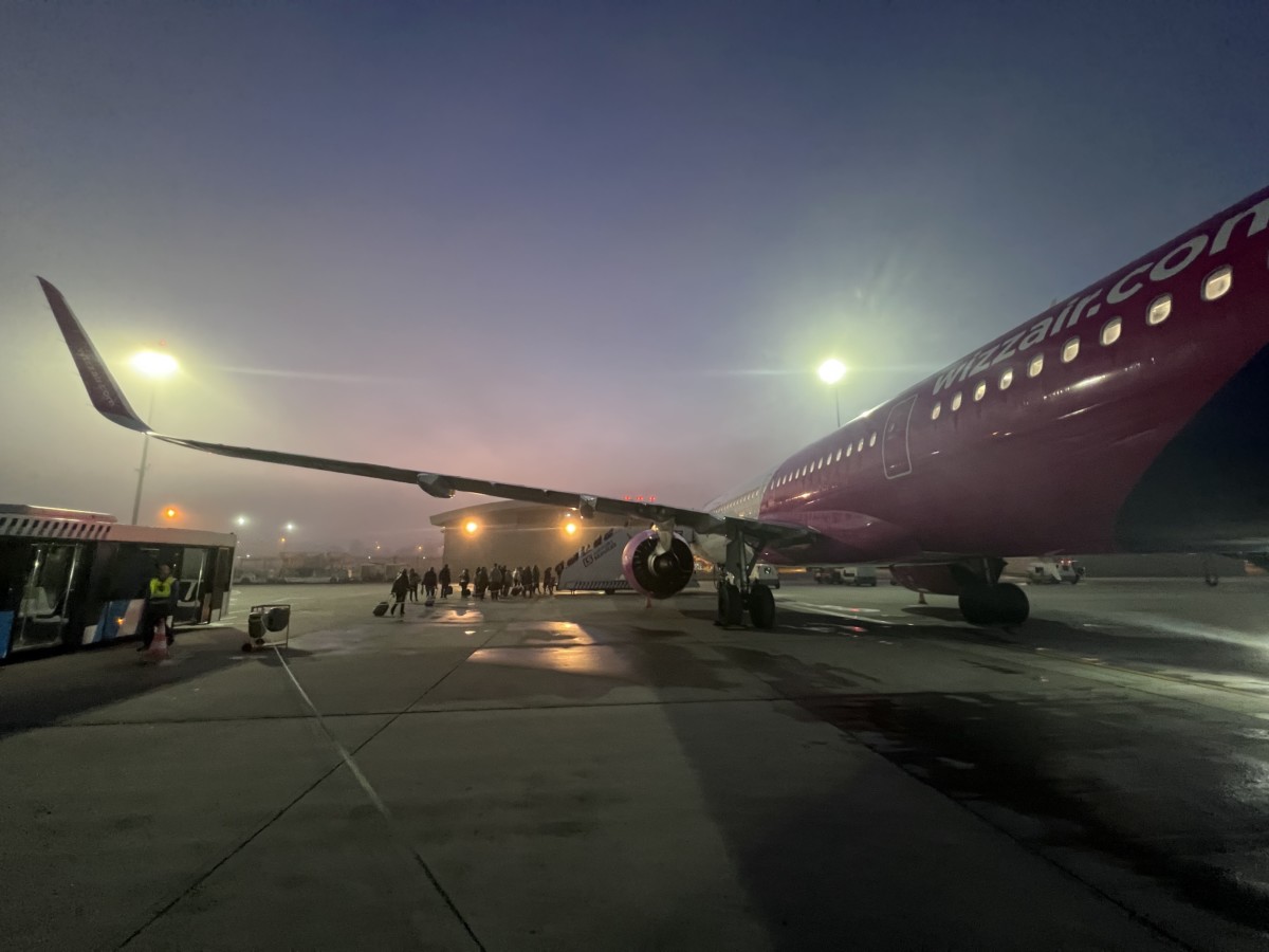 Review: Met Wizz Air low budget van Krakau naar Eindhoven | Airbus A321neo