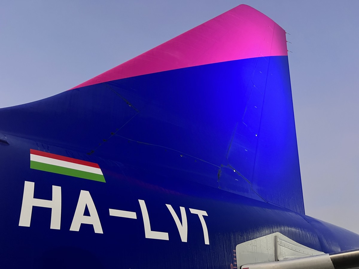 Review: Met Wizz Air low budget van Krakau naar Eindhoven | Airbus A321neo