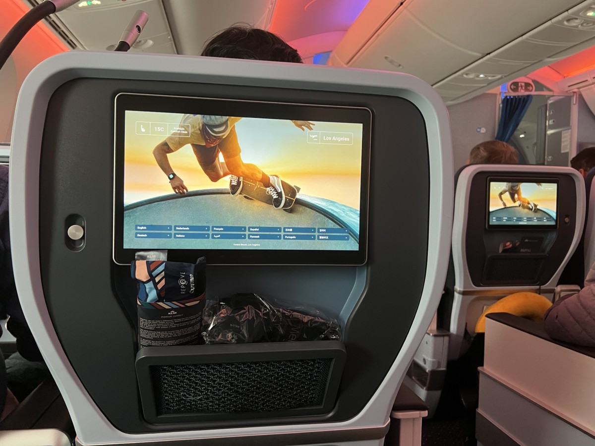 Review KLM Premium Comfort Boeing 787-10 KL603 PH-BKL Amsterdam Los ...