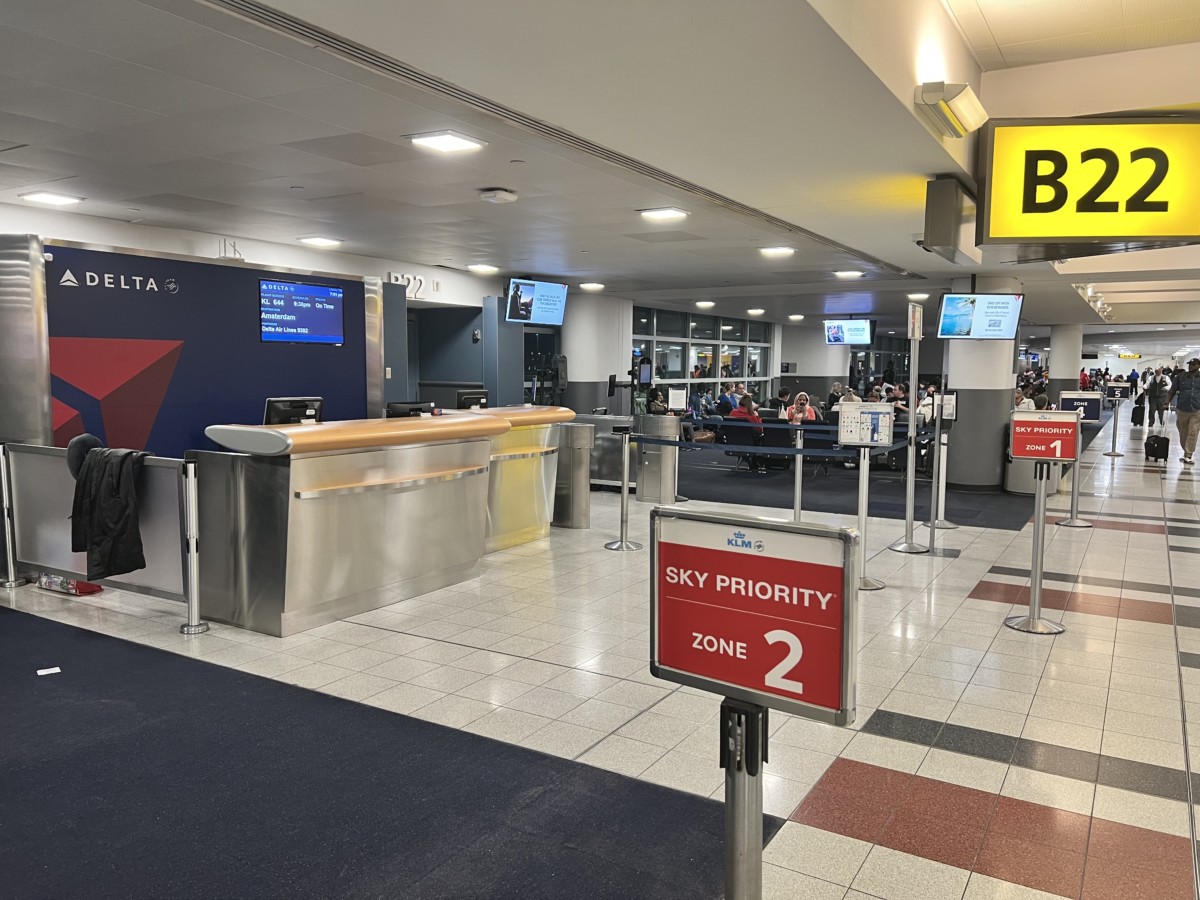 Review Delta Sky Club New York JFK, Terminal 4 – Concourse B Near Gate ...