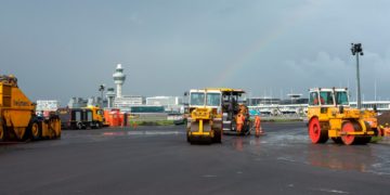 Aalsmeerbaan Schiphol dicht tot eind mei