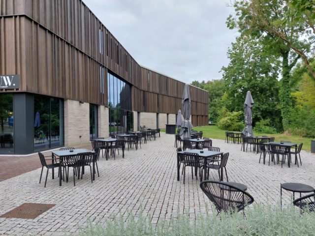 terras restaurant Ruw. hotel Valkenburg by Mercure