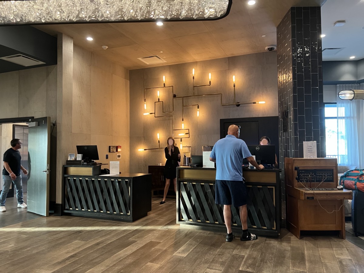 Review: Luminary Hotel & Co., Autograph Collection - Fort Myers