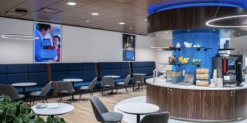 KLM Lounge Houston1