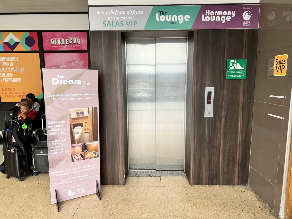 Review: The Lounge International Medellin Airport