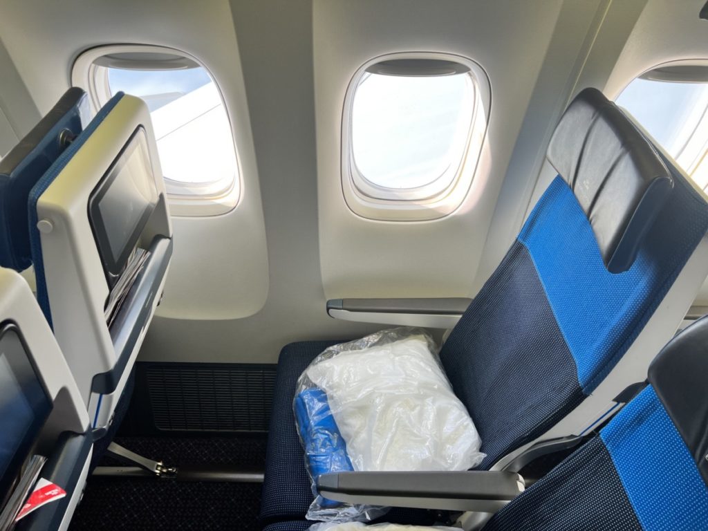 KLM Economy Comfort Cabin