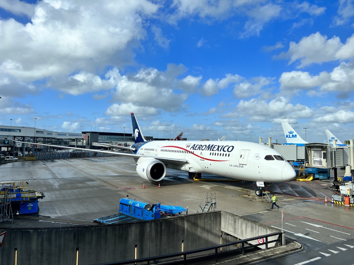 AeroMexico, Schiphol