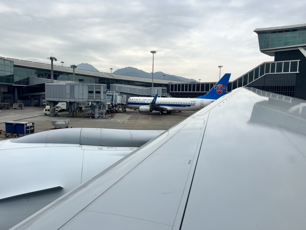 Review KLM Economy Comfort | Retourtje Amsterdam Schiphol - Hong Kong | Boeing 777-200