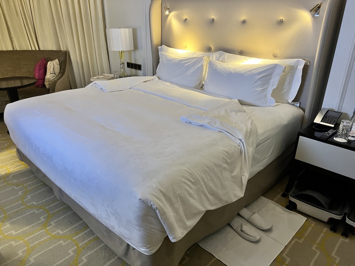 Review: The Langham Hong Kong