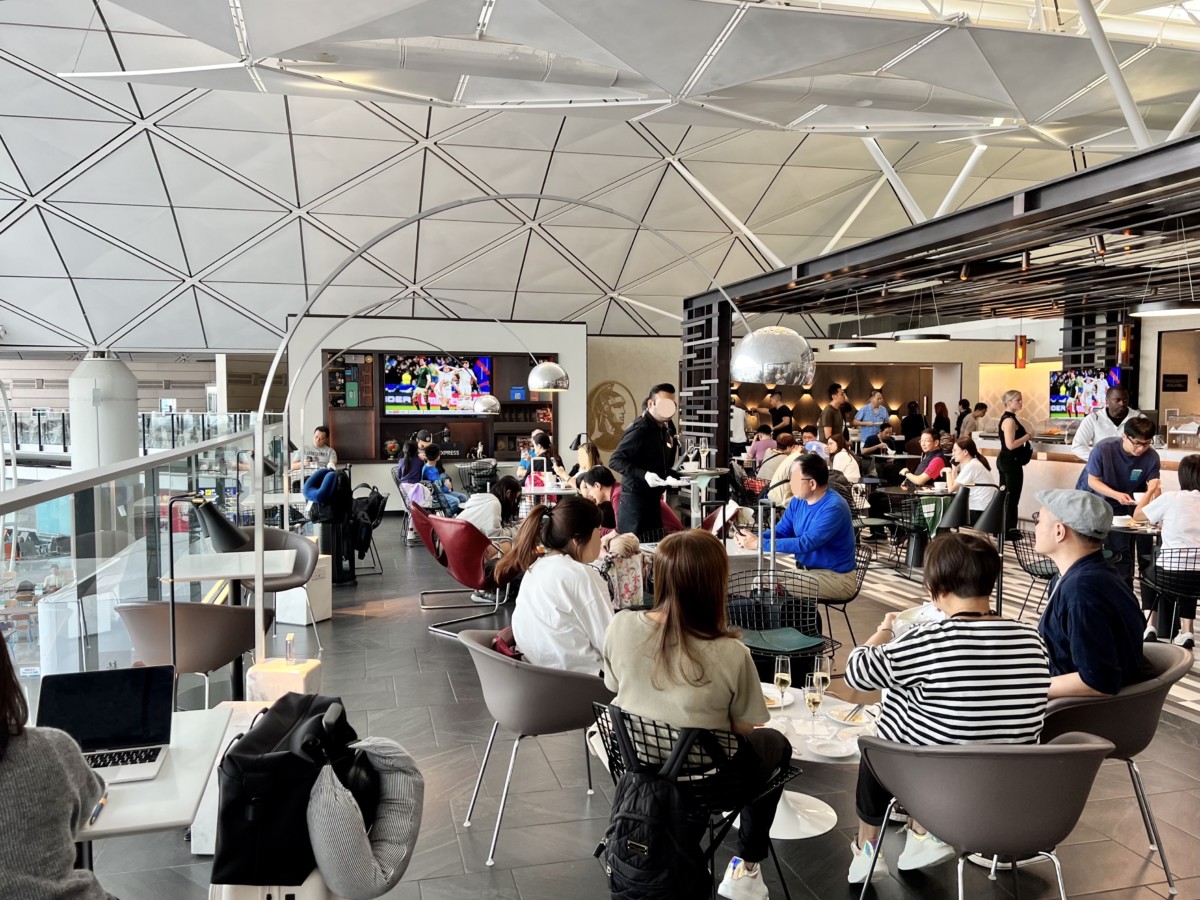 Review: American Express The Centurion Lounge Hong Kong Airport