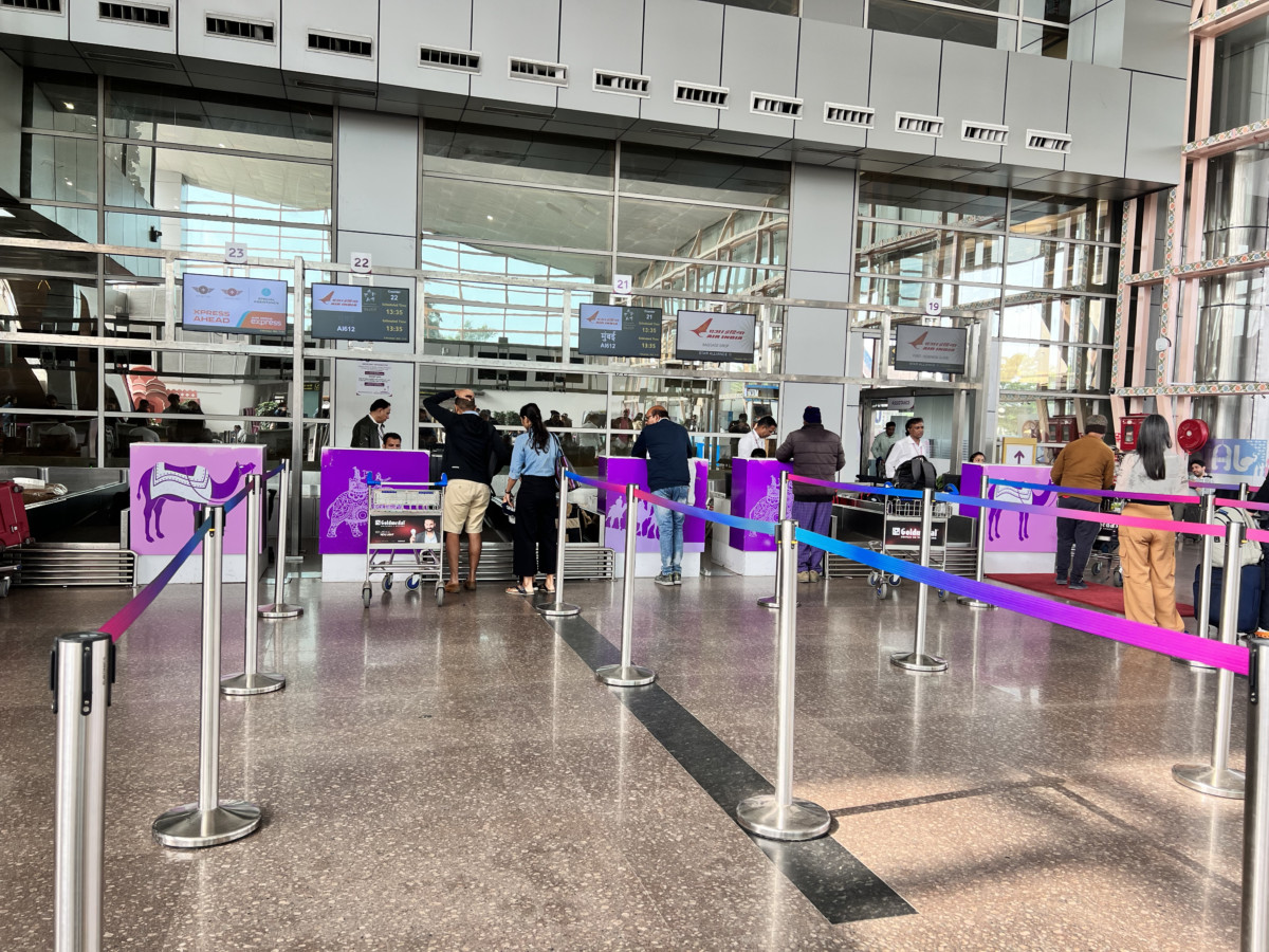 Review: Air India Economy Class - Jaipur Airport - Mumbai Airport - Airbus A320neo